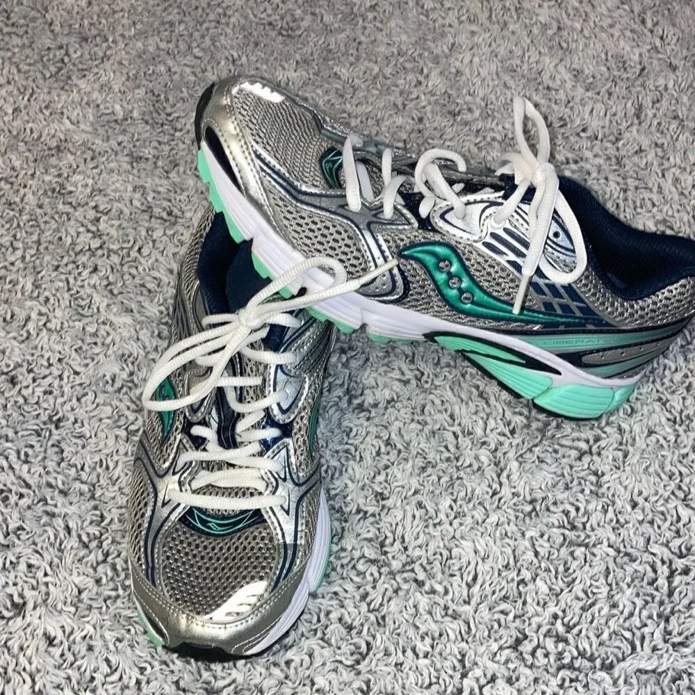 SAUCONY 8.5 Liberate Unisex Running Shoe Silver/Teal
